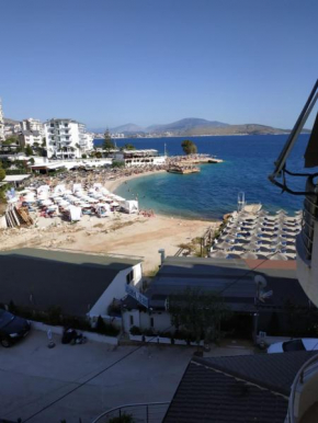 Golden Cost Seaside Apartments